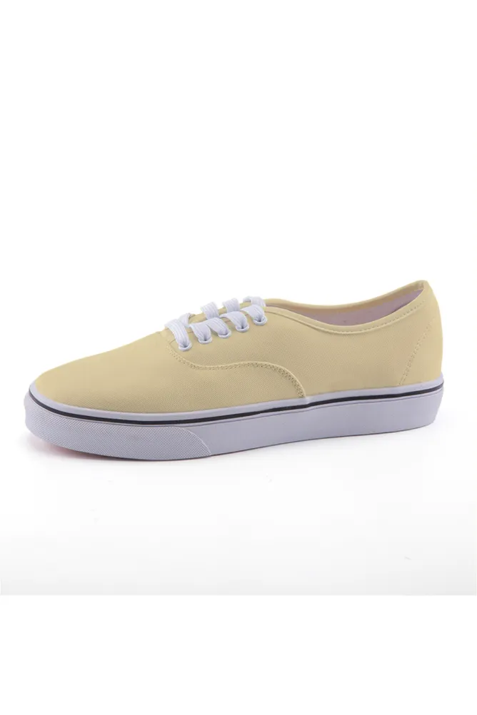 Creme de la Creme Low-top Canvas Shoes