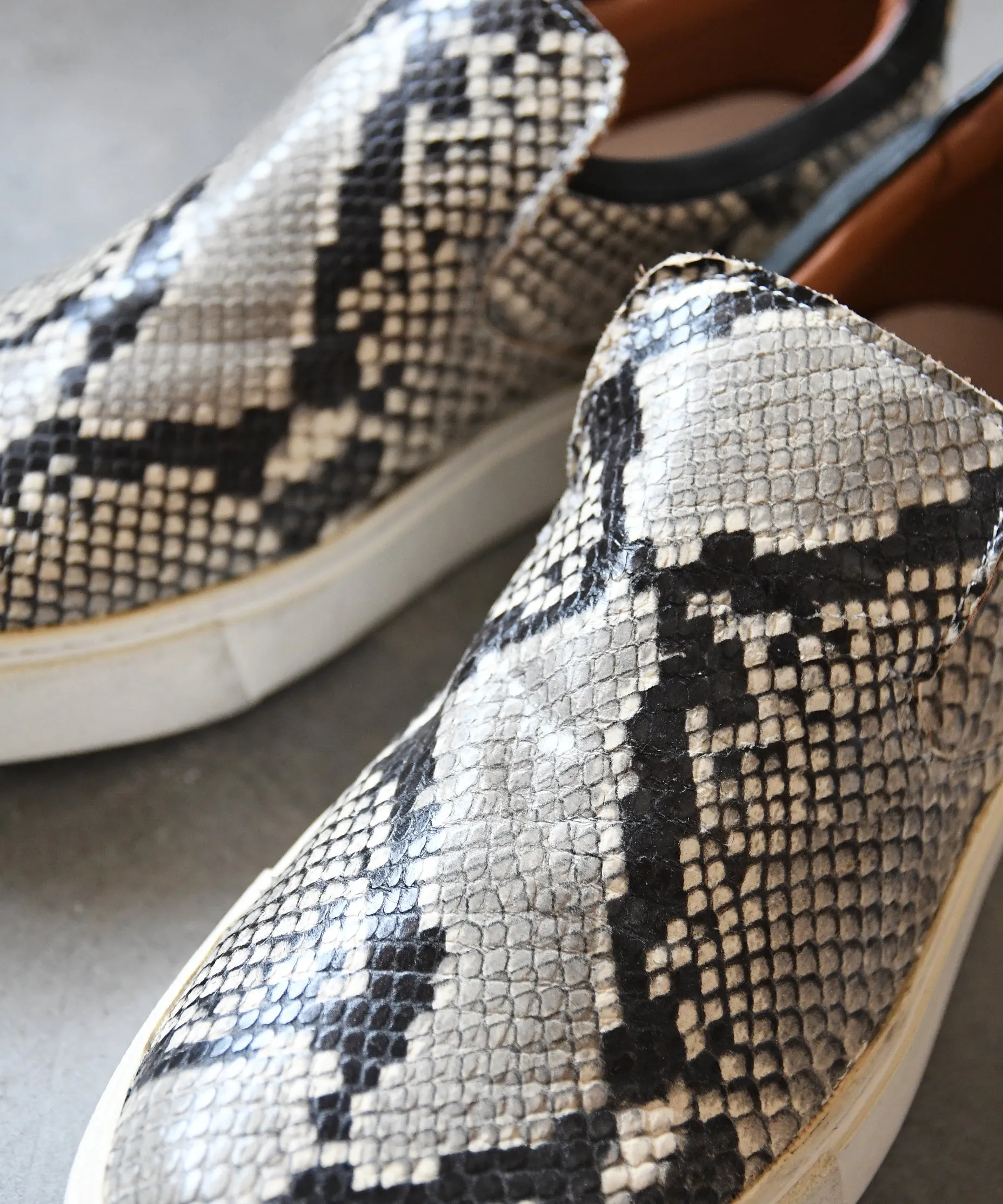 Drape slip-on sneakers / ER3401