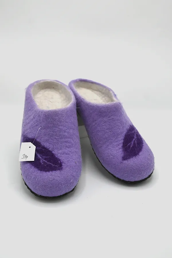 Leaf Design Felt Wool Open Back Slippers