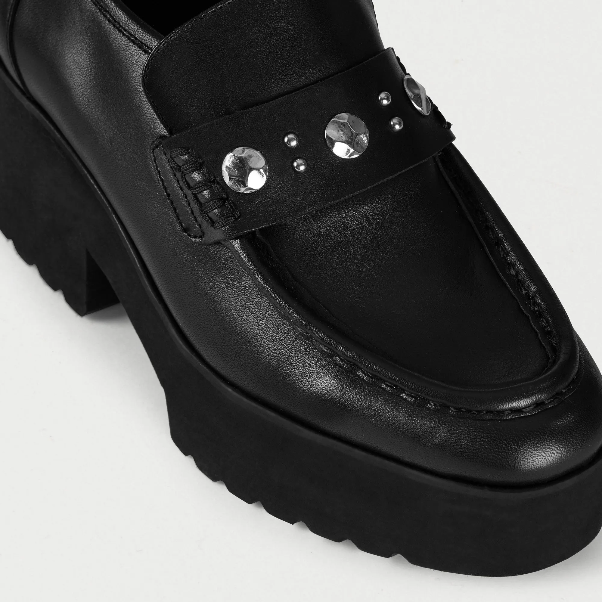 Leather Loafers With Studs - Black