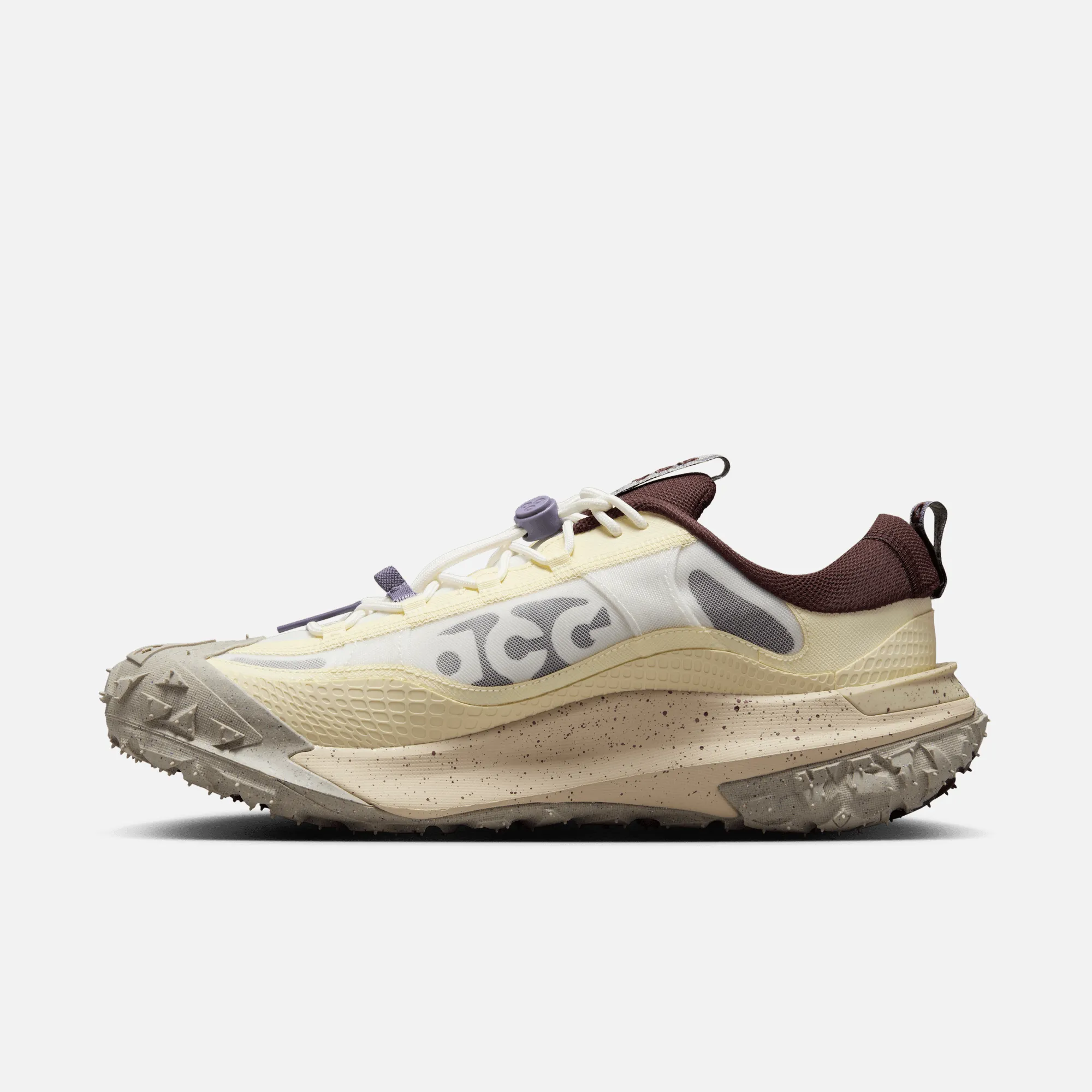 Nike ACG Mountain Fly 2 Low Sail Earth Sanddrift