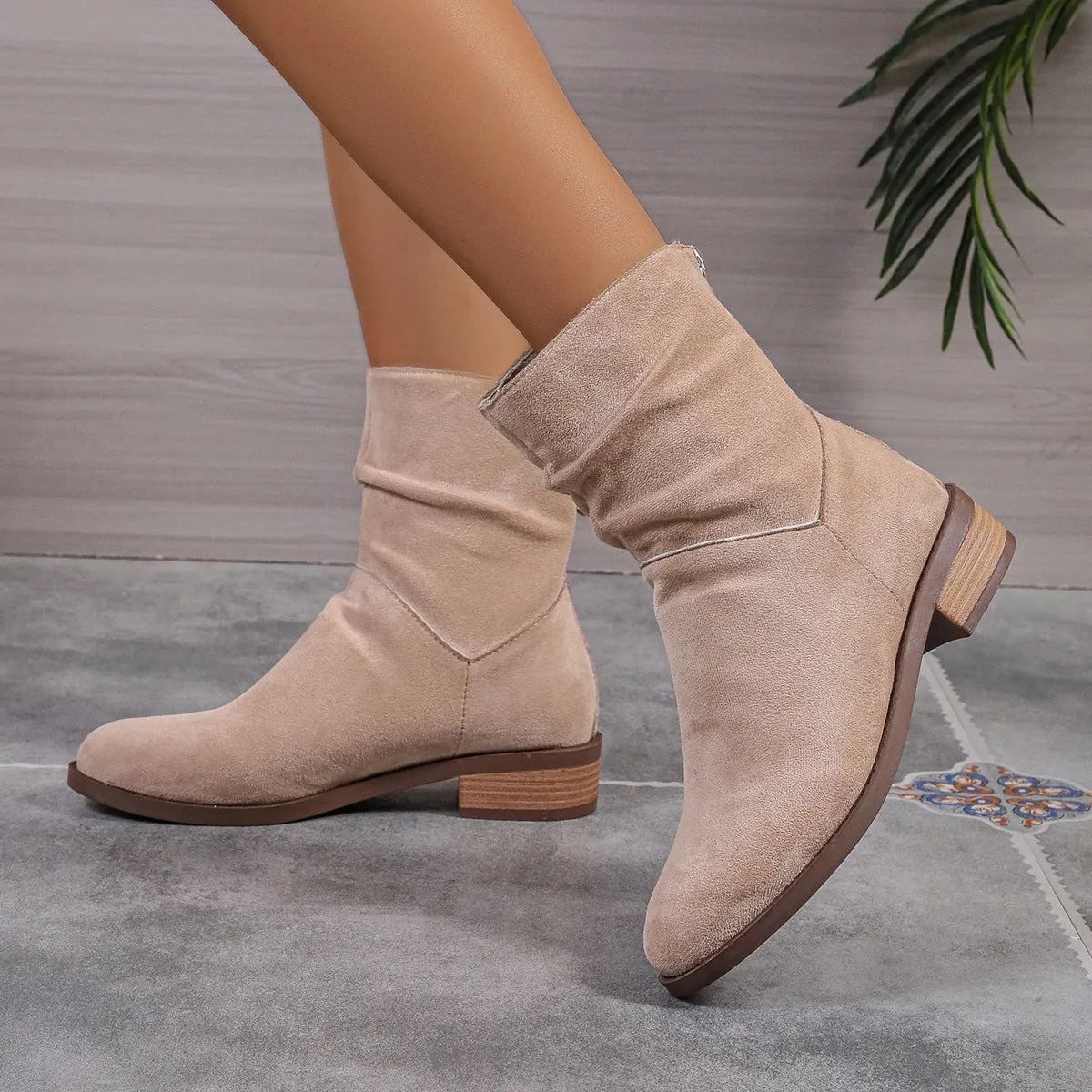 Plus Size Autumn And Winter Pointed Toe Chunky Heel Boots