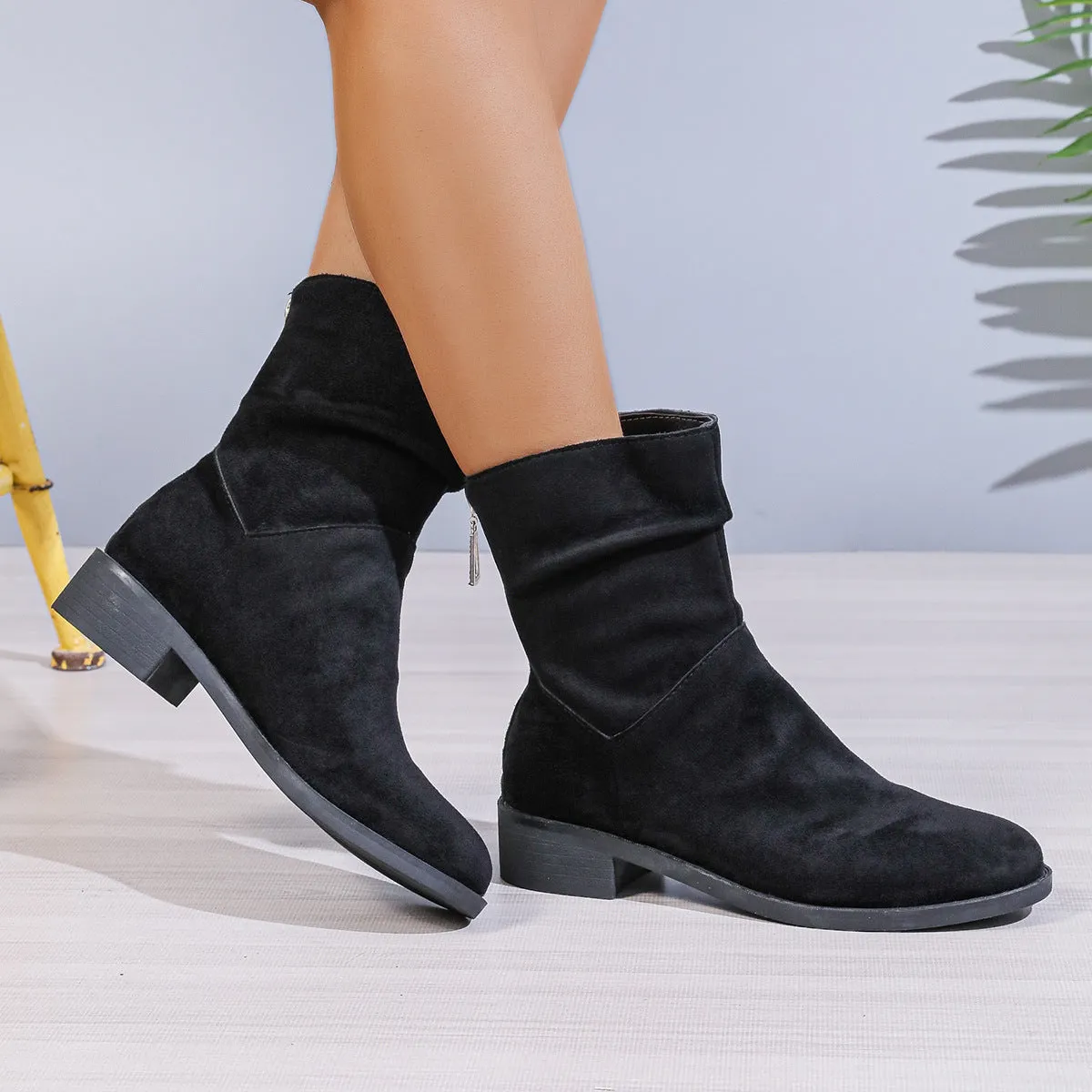 Plus Size Autumn And Winter Pointed Toe Chunky Heel Boots