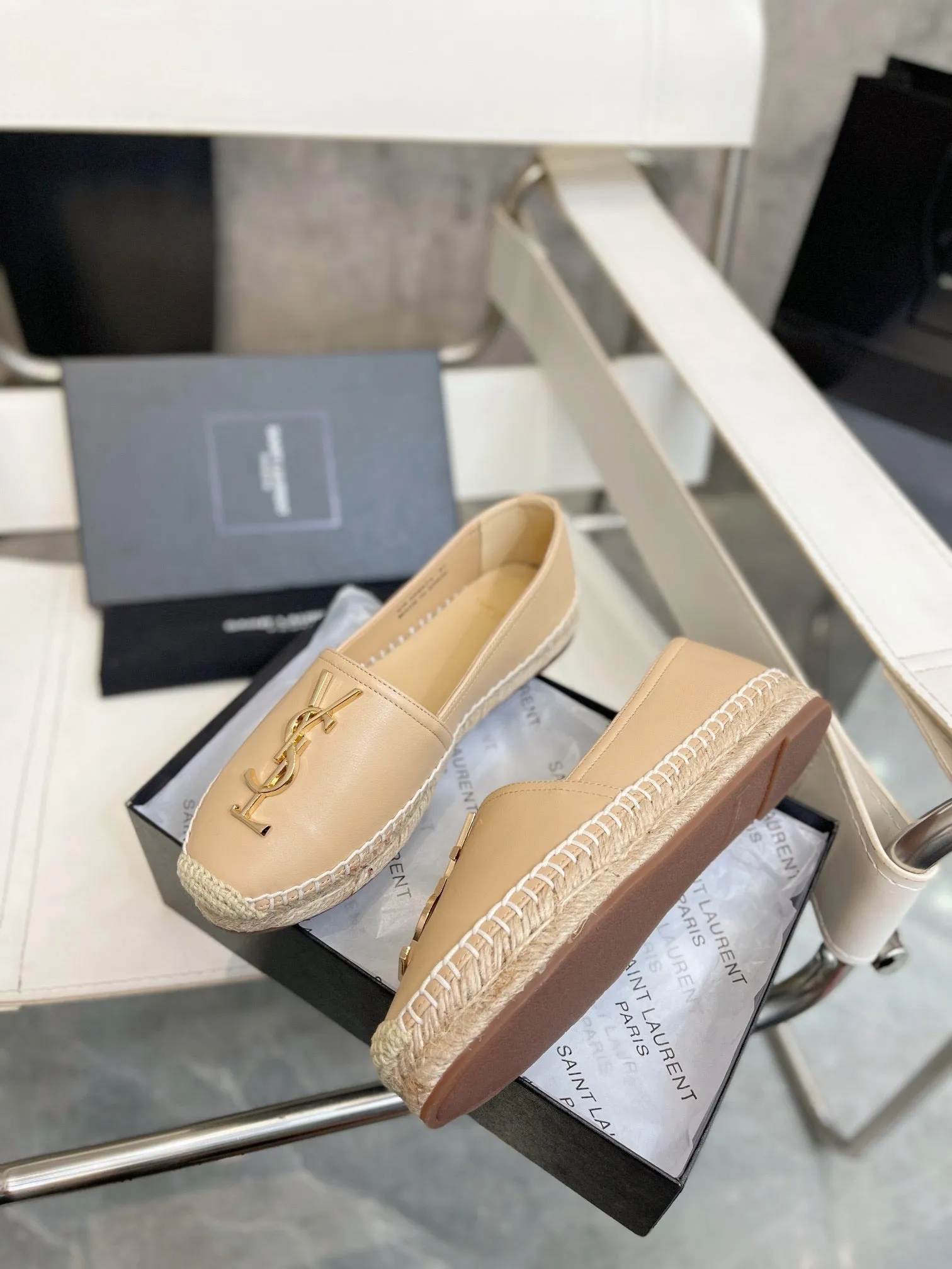 SE1120 Cassandre Espadrilles in Lambskin / Size4-11